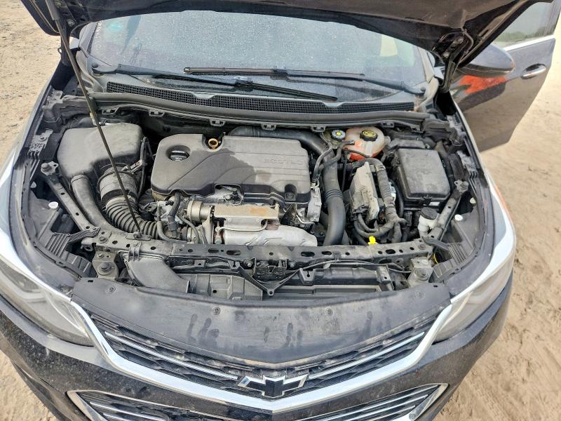 50981936 :رقم المزاد ، 1G1BF5SM1J7242320 vin ، 2018 Chevrolet Cruze مزاد بيع