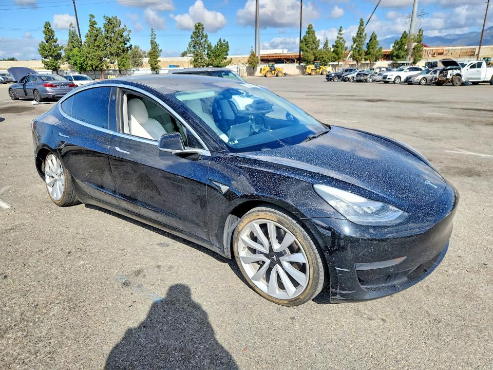 55349506 :رقم المزاد ، 5YJ3E1EA2LF744095 vin ، 2020 Tesla Model 3 مزاد بيع