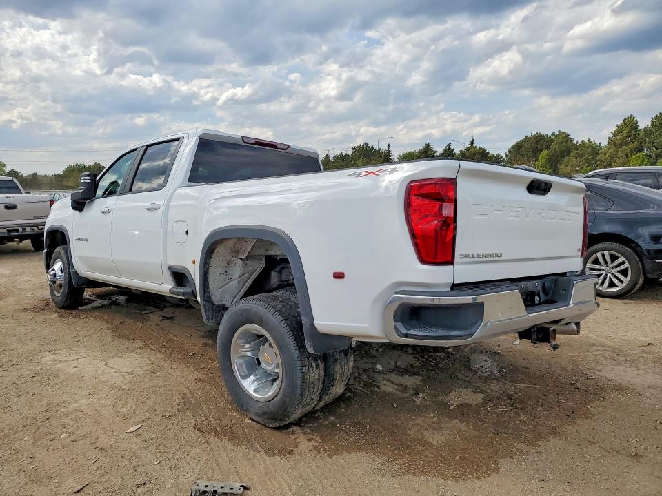 51506016 :رقم المزاد ، 1GC4KTEY6SF227978 vin ، 2025 Chevrolet Silverado مزاد بيع