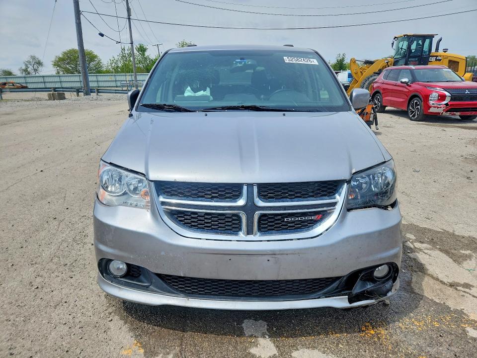 52582426 :رقم المزاد ، 2C4RDGCG1HR772540 vin ، 2017 Dodge Grand Caravan مزاد بيع