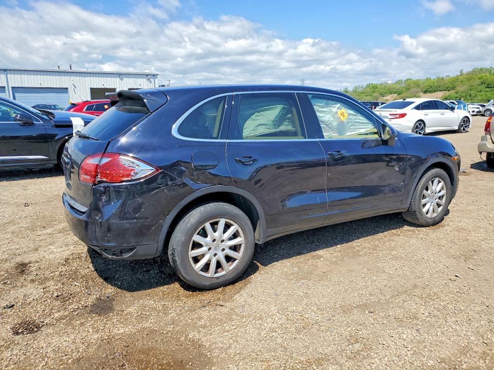53428066 :رقم المزاد ، WP1AA2A20CLA01552 vin ، 2012 Porsche Cayenne مزاد بيع