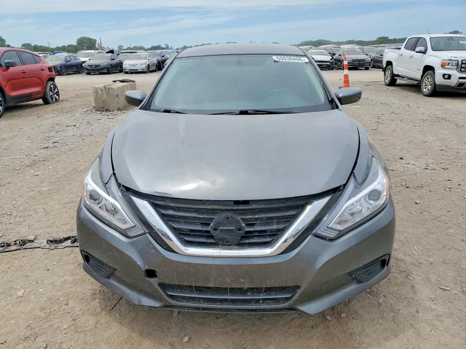 55038406 :رقم المزاد ، 1N4AL3AP6JC117306 vin ، 2018 Nissan Altima مزاد بيع