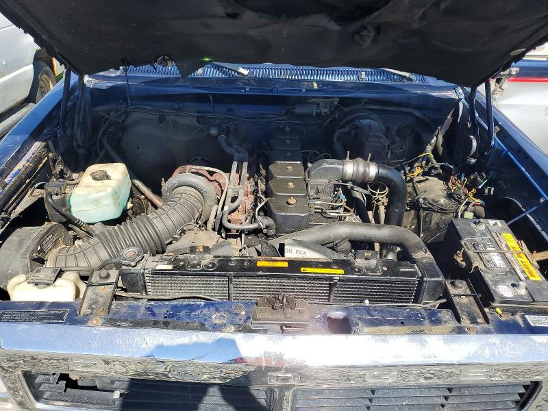 53353526 :رقم المزاد ، 1B7KM26C4NS599250 vin ، 1992 Dodge W-series مزاد بيع