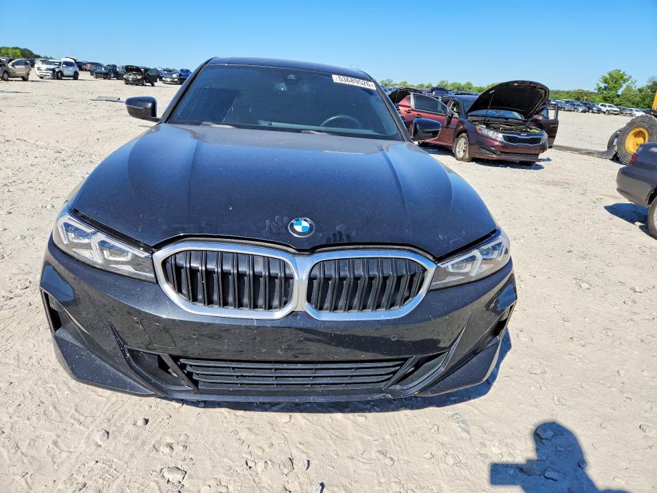 53689526 :رقم المزاد ، 3MW69FF00P8D57086 vin ، 2023 Bmw 330i مزاد بيع