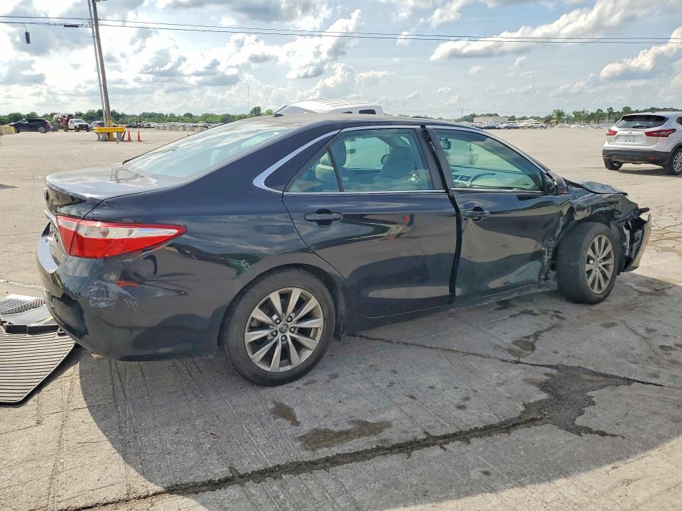 54998776 :رقم المزاد ، 4T1BF1FK3GU526806 vin ، 2016 Toyota Camry مزاد بيع