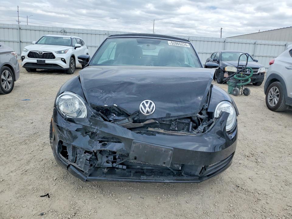 Продажа на аукционе авто 2013 Volkswagen Beetle, vin: 3VW5X7AT3DM820141, номер лота: 52865226