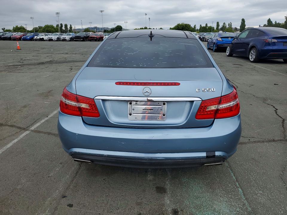 Продажа на аукционе авто 2012 Mercedes-benz E, vin: WDDKJ7DB9CF163912, номер лота: 52453136