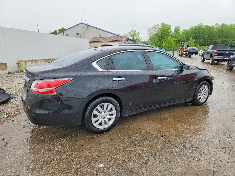 2015 Nissan Altima მანქანა იყიდება აუქციონზე, vin: 1N4AL3AP3FN884820, აუქციონის ნომერი: 54118906