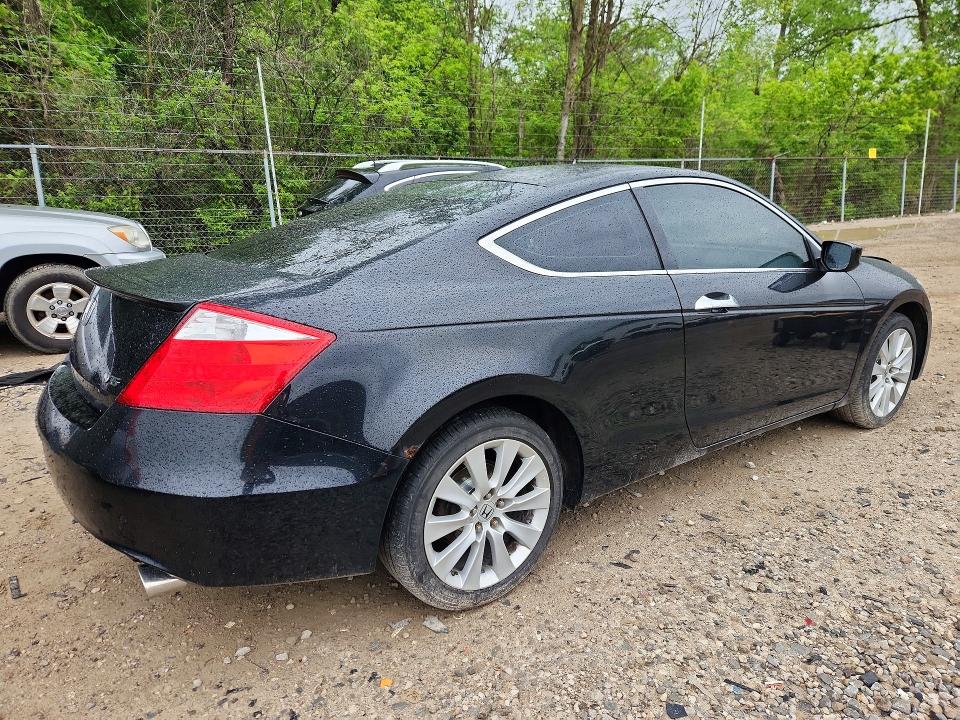 2009 Honda Accord მანქანა იყიდება აუქციონზე, vin: 1HGCS22809A010915, აუქციონის ნომერი: 54349316