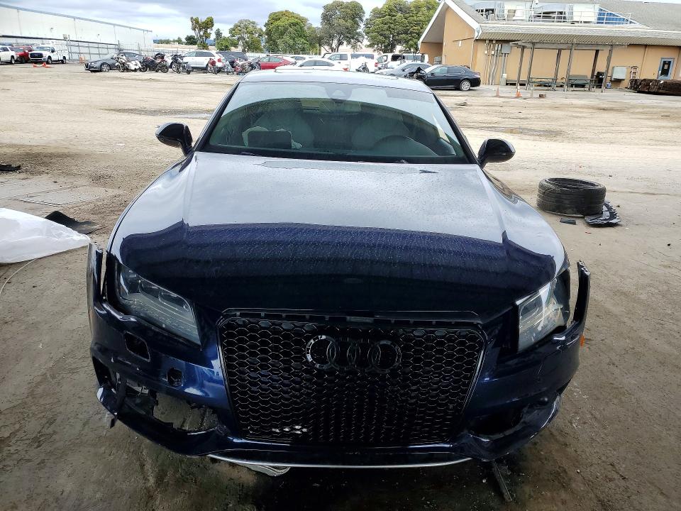 Продажа на аукционе авто 2013 Audi S7, vin: WAUW2AFC8DN086157, номер лота: 52485476