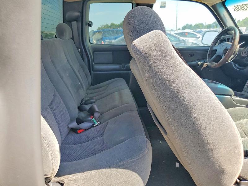 Продажа на аукционе авто 2003 Chevrolet Silverado, vin: 2GCEC19T331189090, номер лота: 55573936