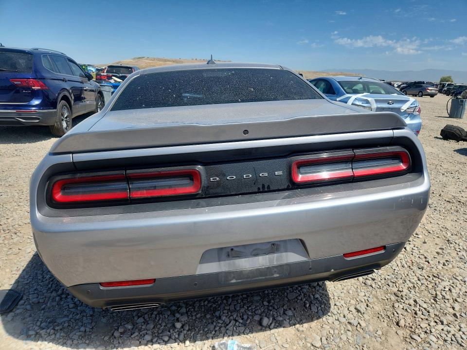 2015 Dodge Challenger მანქანა იყიდება აუქციონზე, vin: 2C3CDZAT5FH761596, აუქციონის ნომერი: 53380416