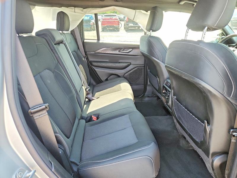 Продаж на аукціоні авто 2025 Jeep Grand Cherokee, vin: 1C4RJGAG7S8804969, номер лоту: 53131436