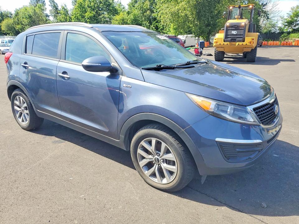 54683986 :رقم المزاد ، KNDPBCAC3F7738684 vin ، 2015 Kia Sportage مزاد بيع