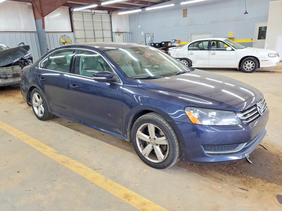 Продажа на аукционе авто 2013 Volkswagen Passat, vin: 1VWBH7A31DC139915, номер лота: 52140596