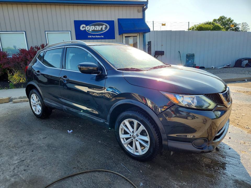 53790546 :رقم المزاد ، JN1BJ1CP9KW235536 vin ، 2019 Nissan Rogue Sport مزاد بيع