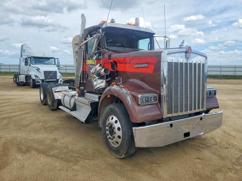 54788766 :رقم المزاد ، 1XKWD49XXJJ181842 vin ، 2018 Kenworth Construction مزاد بيع