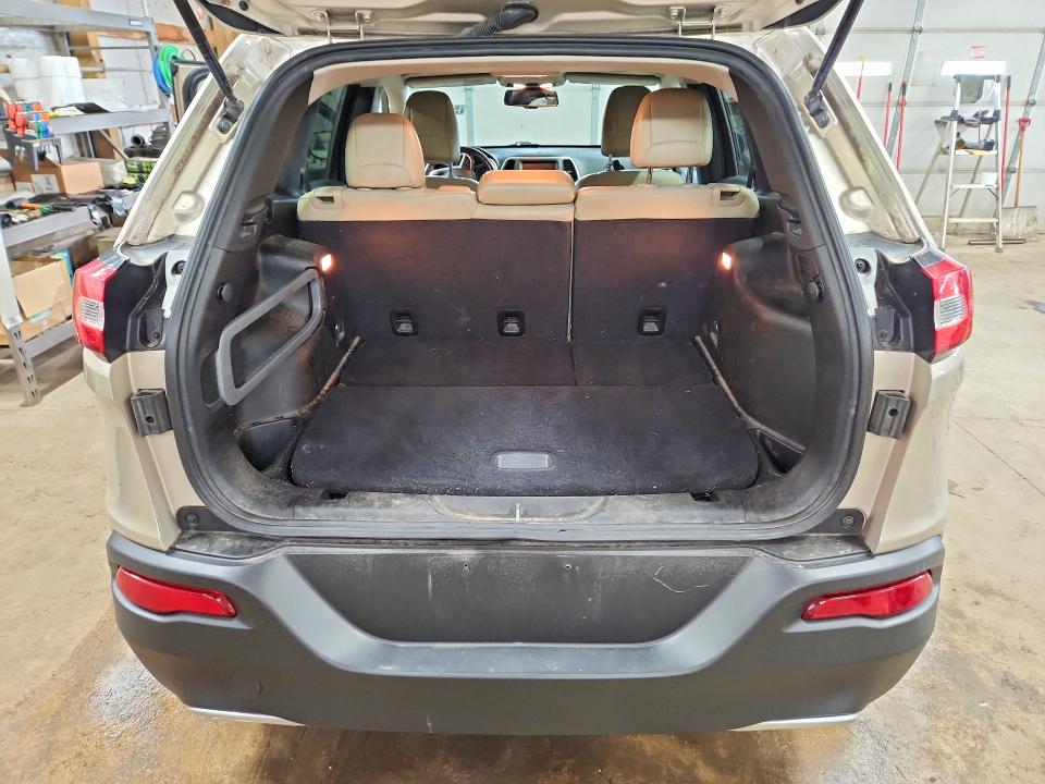 54283536 :رقم المزاد ، 1C4PJMDSXFW648319 vin ، 2015 Jeep Cherokee مزاد بيع