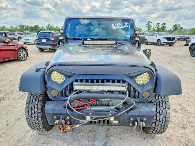 2017 Jeep Wrangler Unlimited მანქანა იყიდება აუქციონზე, vin: 1C4BJWDG8HL583783, აუქციონის ნომერი: 54759076