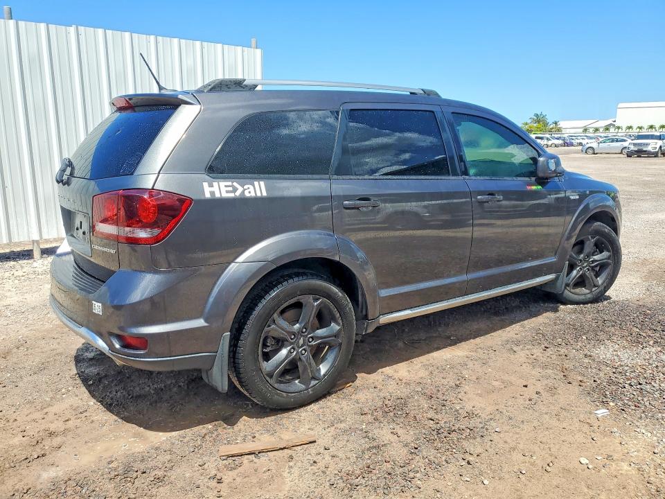 52421996 :رقم المزاد ، 3C4PDCGG6JT257286 vin ، 2018 Dodge Journey مزاد بيع