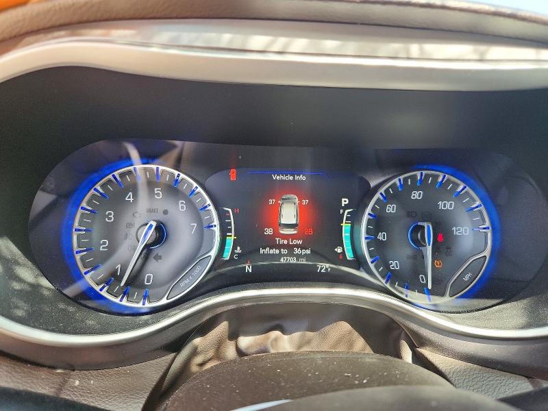 53783016 :رقم المزاد ، 2C4RC1BG8JR128685 vin ، 2018 Chrysler Pacifica مزاد بيع