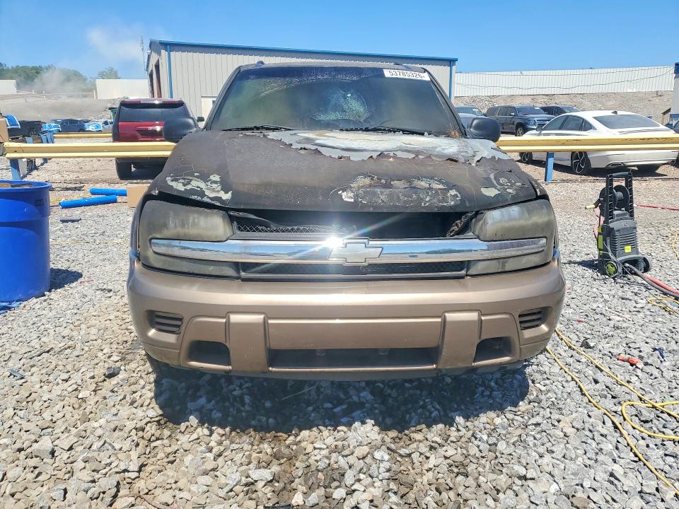 53785326 :رقم المزاد ، 1GNDS13S722454727 vin ، 2002 Chevrolet Trailblazer مزاد بيع