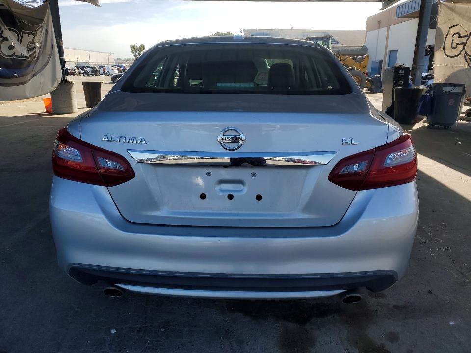 Продажа на аукционе авто 2018 Nissan Altima, vin: 1N4AL3AP7JC188417, номер лота: 53934136