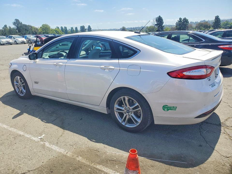 Продажа на аукционе авто 2016 Ford Fusion, vin: 3FA6P0SU0GR134657, номер лота: 46395756