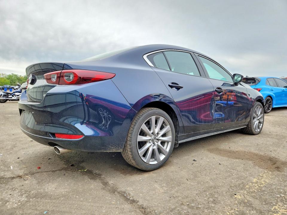 Продажа на аукционе авто 2025 Mazda 3, vin: 3MZBPACMXSM479808, номер лота: 53156676