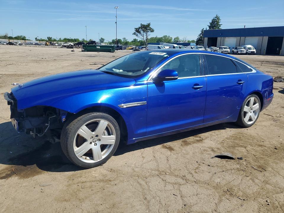Продаж на аукціоні авто 2017 Jaguar Xjl, vin: SAJWJ2GD1H8W06076, номер лоту: 55612186