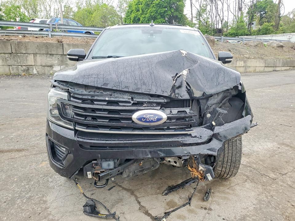 53349576 :رقم المزاد ، 1FMJK2AT3KEA18545 vin ، 2019 Ford Expedition مزاد بيع
