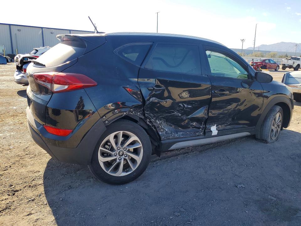 52757396 :رقم المزاد ، KM8J33A41HU534624 vin ، 2017 Hyundai Tucson مزاد بيع