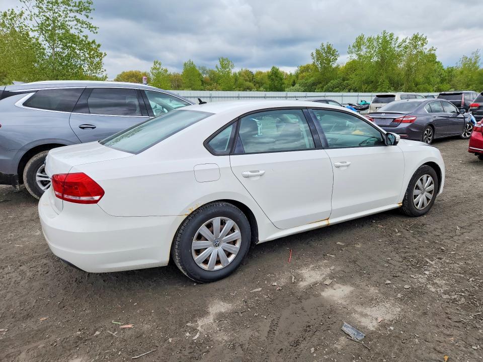 53745476 :رقم المزاد ، 1VWAP7A39DC010268 vin ، 2013 Volkswagen Passat مزاد بيع