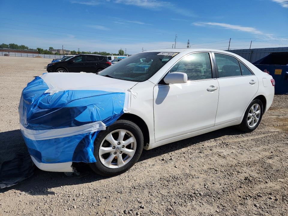 50779036 :رقم المزاد ، 4T1BF3EK0AU570069 vin ، 2010 Toyota Camry مزاد بيع