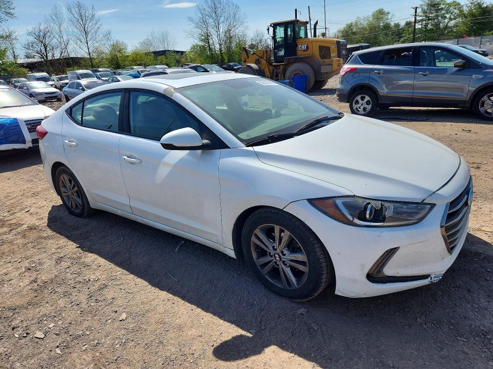 Продаж на аукціоні авто 2018 Hyundai Elantra, vin: 5NPD84LFXJH379806, номер лоту: 52511446