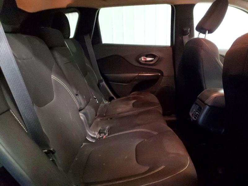 Продаж на аукціоні авто 2015 Jeep Cherokee, vin: 1C4PJMCB1FW675751, номер лоту: 52092926
