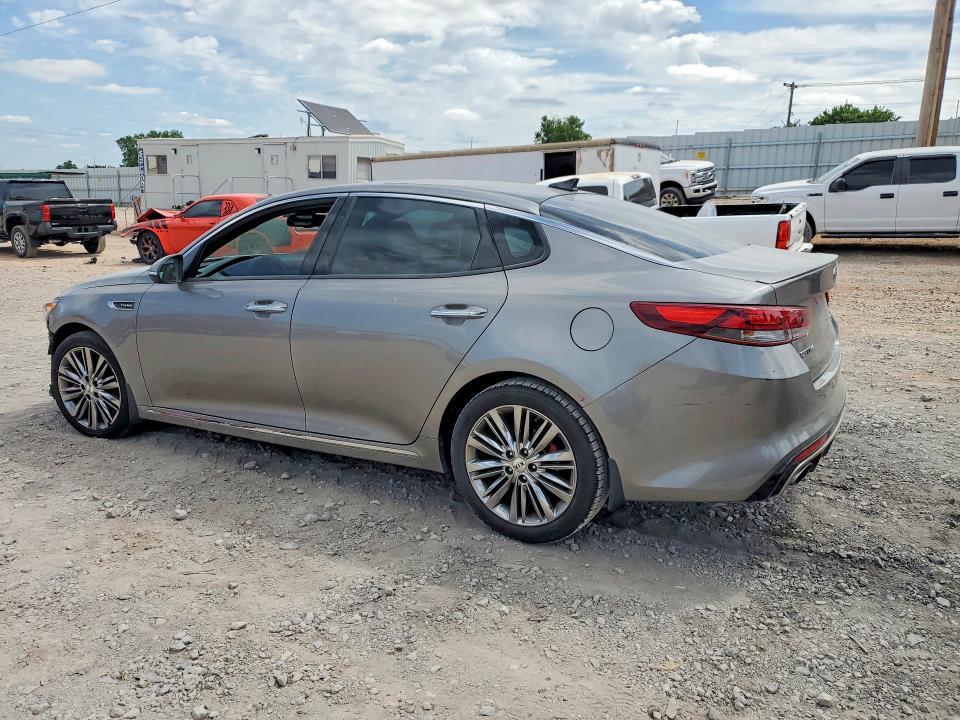 2018 Kia Optima მანქანა იყიდება აუქციონზე, vin: 5XXGV4L2XJG201246, აუქციონის ნომერი: 52215426