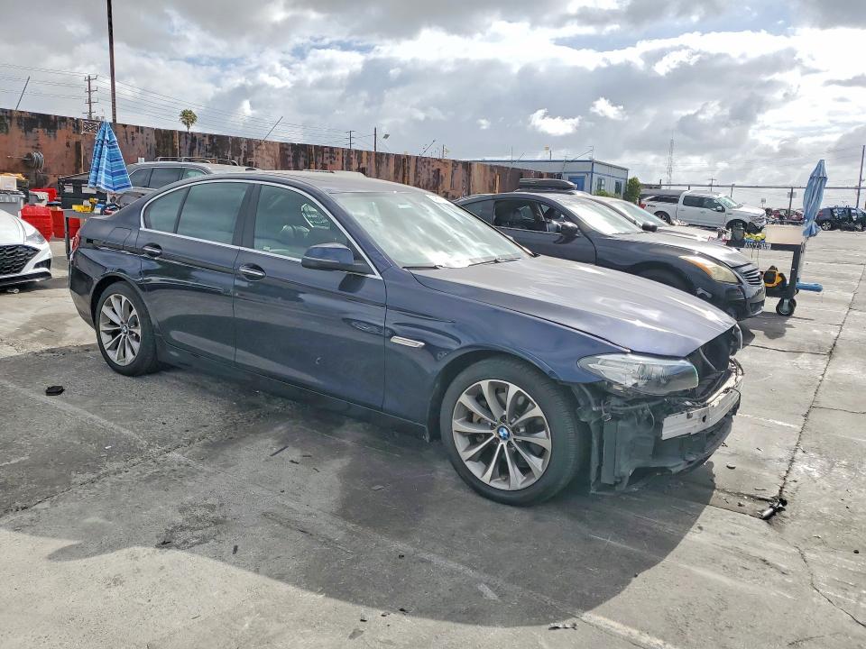 54890676 :رقم المزاد ، WBA5A5C55GG349984 vin ، 2016 Bmw 528 مزاد بيع