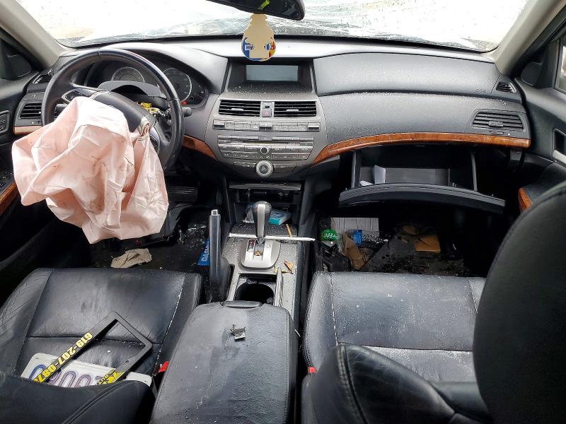 53828446 :رقم المزاد ، 1HGCP3F88BA029686 vin ، 2011 Honda Accord مزاد بيع