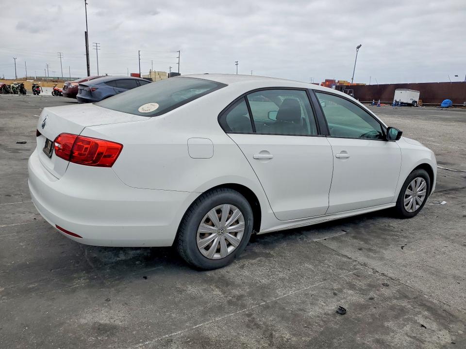 53295336 :رقم المزاد ، 3VW2K7AJ2EM313989 vin ، 2014 Volkswagen Jetta مزاد بيع