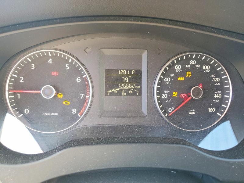53347106 :رقم المزاد ، 3VWD17AJ1EM270676 vin ، 2014 Volkswagen Jetta مزاد بيع