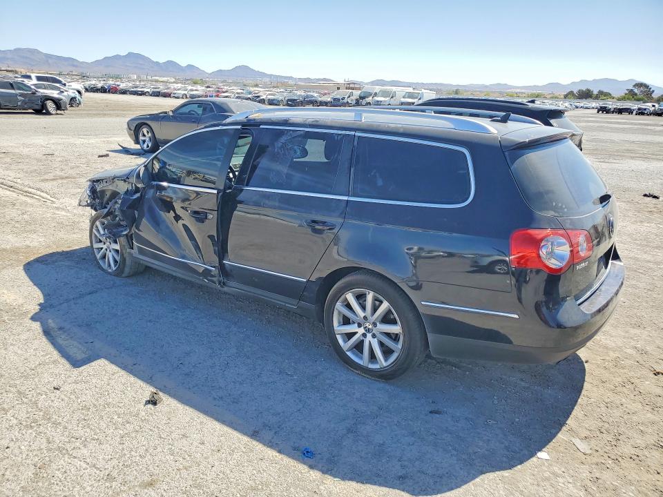 51921306 :رقم المزاد ، WVWXK7AN0AE003285 vin ، 2010 Volkswagen Passat مزاد بيع