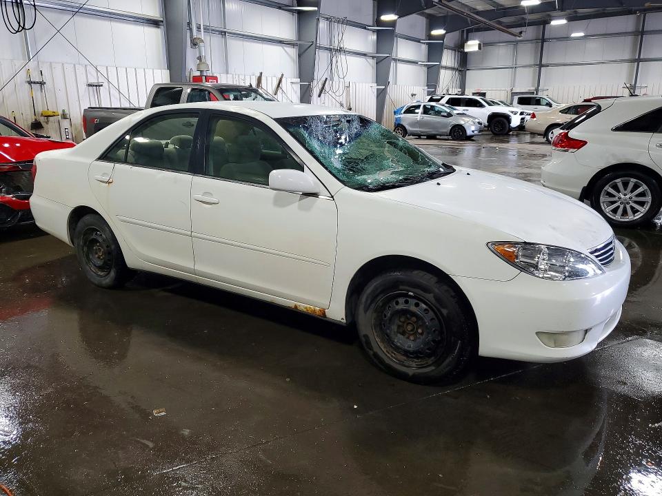 54413966 :رقم المزاد ، 4T1BE32K35U574663 vin ، 2005 Toyota Camry مزاد بيع