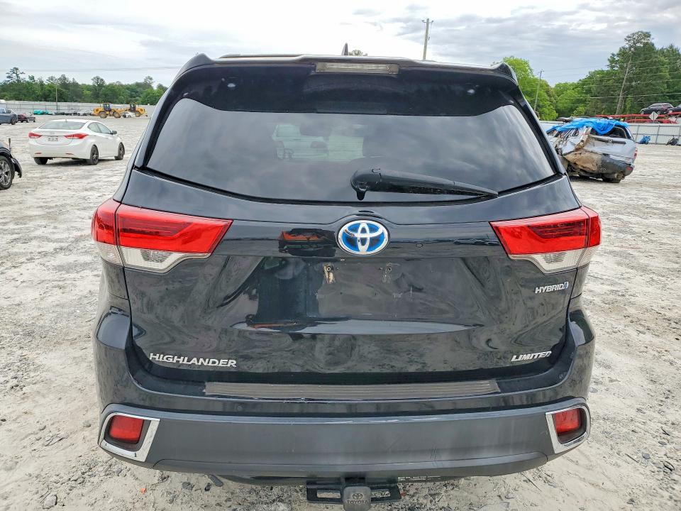 51980936 :رقم المزاد ، 5TDDGRFH8JS039979 vin ، 2018 Toyota Highlander Hybrid مزاد بيع