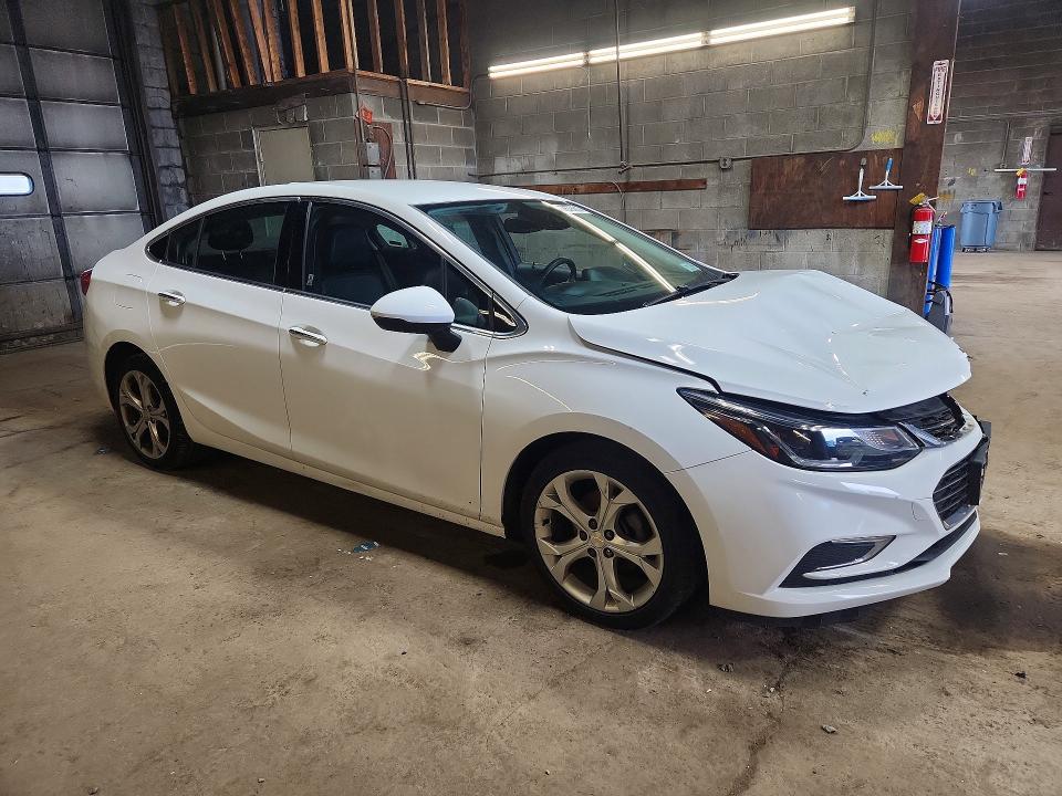 52679906 :رقم المزاد ، 1G1BG5SM8G7278690 vin ، 2016 Chevrolet Cruze مزاد بيع