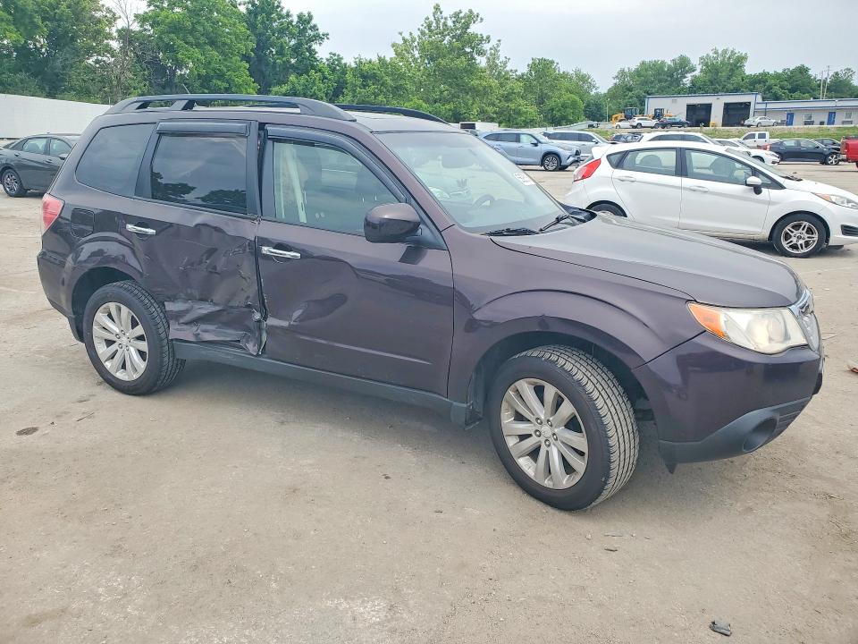 Продажа на аукционе авто 2013 Subaru Forester, vin: JF2SHADC1DG410428, номер лота: 55328516