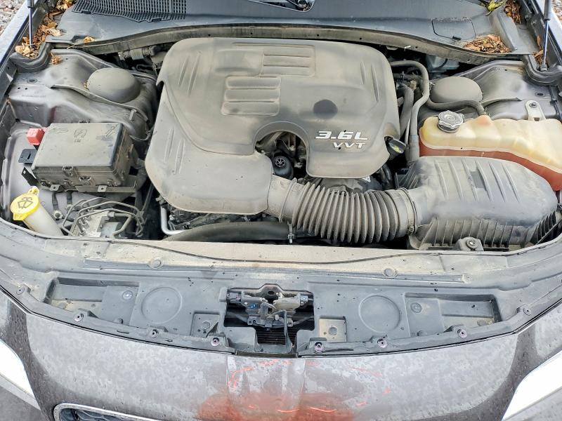 52690936 :رقم المزاد ، 2C3CCAAG9GH313600 vin ، 2016 Chrysler 300 مزاد بيع