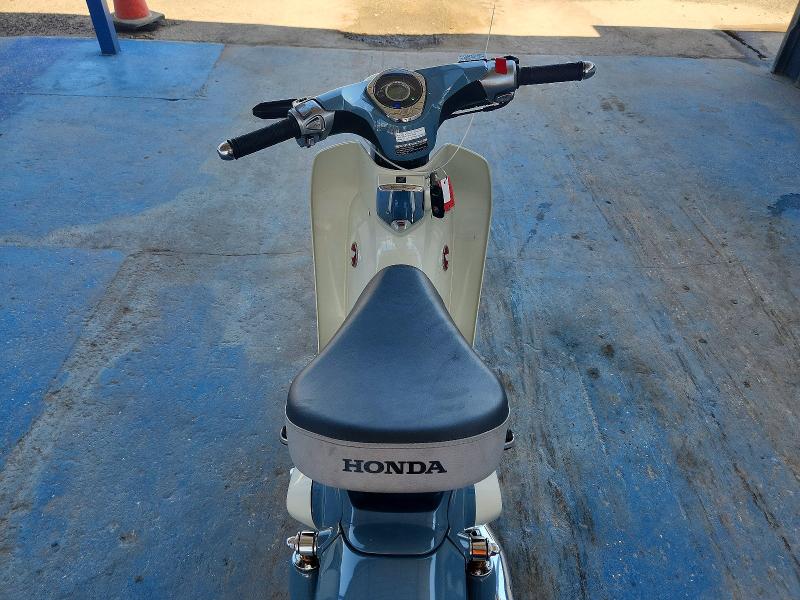 53881426 :رقم المزاد ، MLHJA585XP5100017 vin ، 2023 Honda C125 مزاد بيع