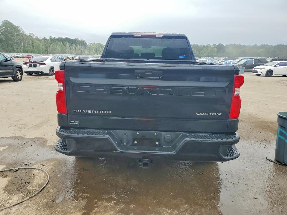 Продажа на аукционе авто 2020 Chevrolet Silverado, vin: 1GCRWBEH1LZ338393, номер лота: 51947526