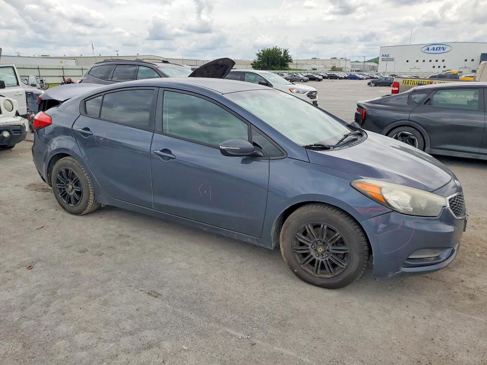 2015 Kia Forte მანქანა იყიდება აუქციონზე, vin: KNAFX4A62F5380144, აუქციონის ნომერი: 54824736